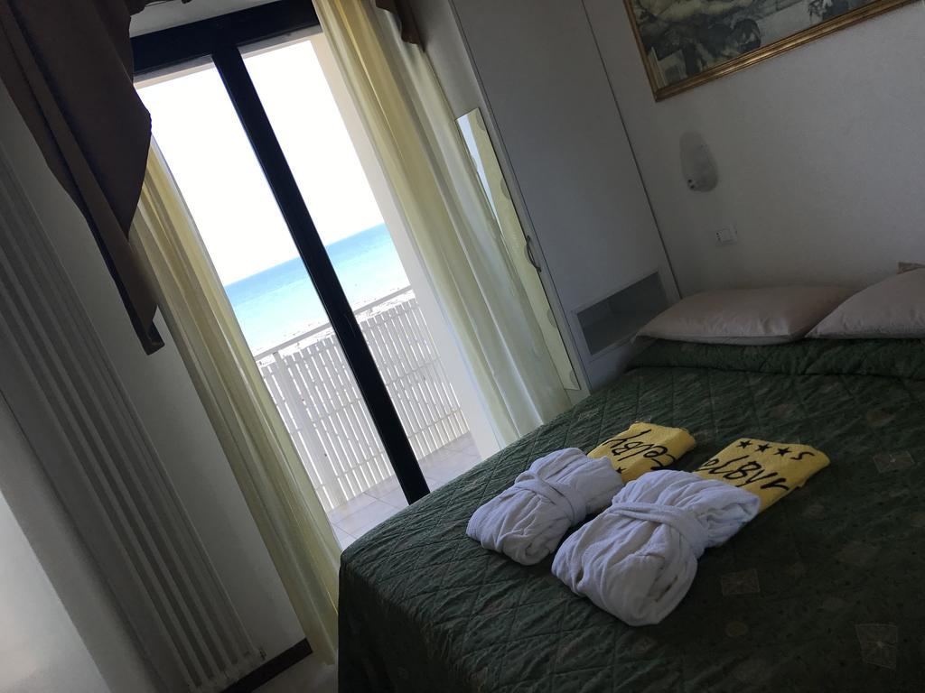 Hotel Byron Μιλάνο Μαριτίμα Εξωτερικό φωτογραφία