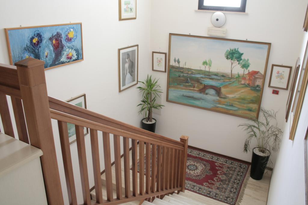 Hotel Byron Μιλάνο Μαριτίμα Εξωτερικό φωτογραφία